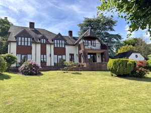 Photo 3- click for photo gallery